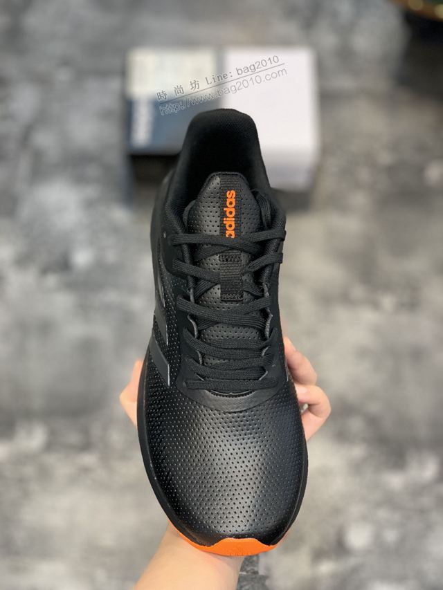 Adidas男鞋 秋冬新品 阿迪達斯舒適緩震運動跑步鞋 Adidas休閒男鞋  hdx13272